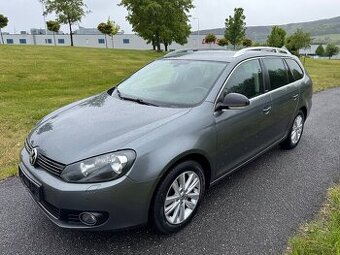 VOLKSWAGEN GOLF VI 1.6 TDI VARIANT/ZÁRUKA/JARNÍ SLEVA