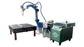 Robotické laserové sváření s kamerovým navádzaním - 1