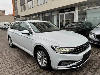 VW Passat B8 2.0 TDI 110kW DSG Tažné ACC Kamera Navi Virtual