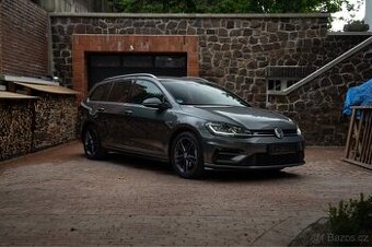 Volkswagen Golf 7 (VII) FL 1.5 TSI 110kw R-LINE/DSG/VIRTUAL