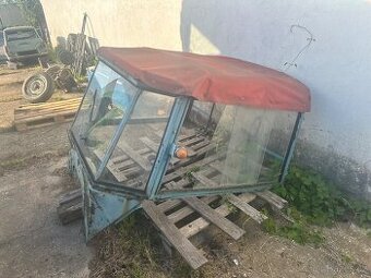 Kabina Zetor 25