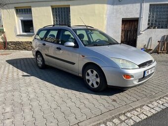 Ford Focus Ghia 1.8tdci 66kw
