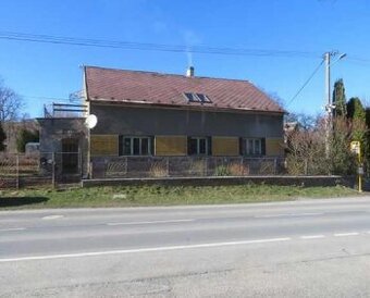 Rodinný dům s pozemky Jindřichov, ID 7287e 1106