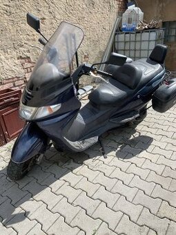 Suzuki burgman 400