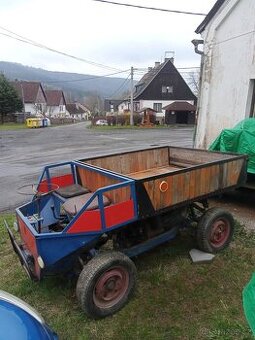 Prodám traktor domácí výroby 4×4 motor Trabant