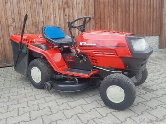 ZAHRADNI TRAKTOR 15,5 HP