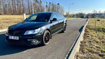 RS OCTAVIA 2009/10 benzin 188100KM - 1