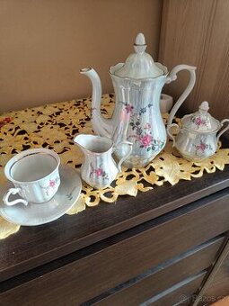 Čajový set porcelánový