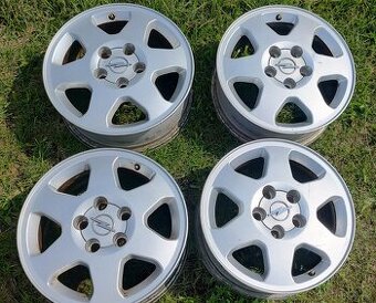 Alu kola 5x110 R15 Opel