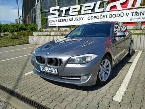 BMW F10 520