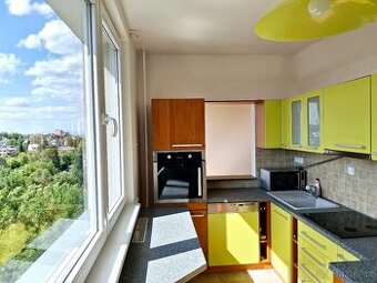Slunný byt 3+1 s lodžií a garáží, 68 m², Stiborova, Olomouc