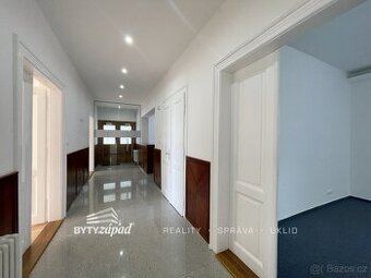Pronájem Kancelářských prostor velikosti 205 m2 v Mýtě poblí