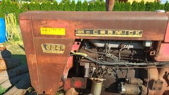 Traktor mc cormick
