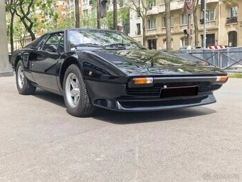 Ferrari 308 GTS (1978) – klasika italského designu