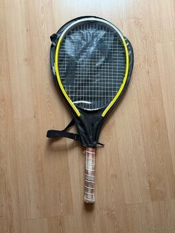 Raketa na tenis Head