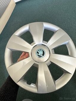 Originální poklice Škoda R15 6V0 071 455