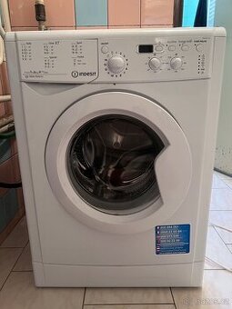 Pračka INDESIT