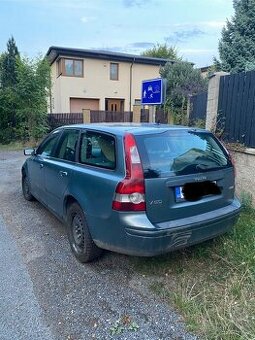 Volvo V50 2.0D Momentum, r. v. 2008 – pojízdné, bez STK