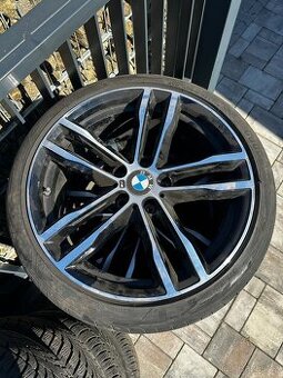 Prodám sadu letních kol 19” BMW na řadu 3 nebo 4