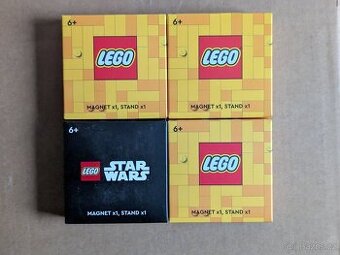 Magenty se stojánkem Lego