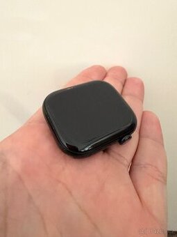 Apple Watch 10 46mm cerne GPS.