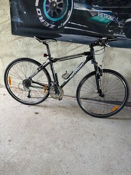 Author Reflex s výbavou