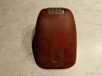 Zadní světlo Jawa půlbuben