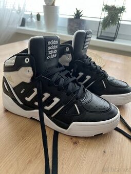 Boty adidas vel.38