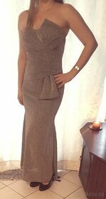 Krásné plesové šaty