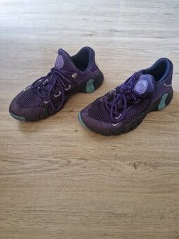 Boty Nike Metcon fialová vel. 40