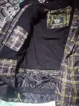 Chlapecka lyžařská bunda vel. 146-152