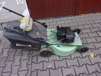 Benzínová sekačka s pojezdem