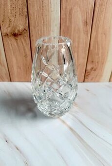 Skleněná Broušená Vázička
