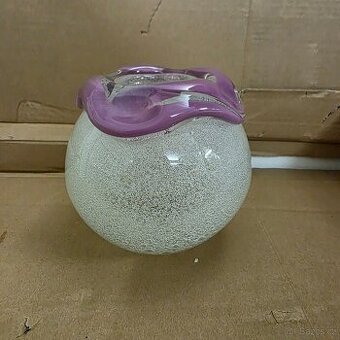 Krásná stará váza