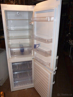 lednička whirpool ,v-185cm,š-60cm