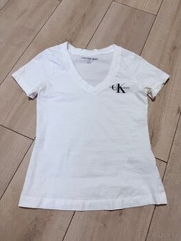triko calvin klein