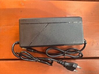 Nabíječka 42v 3A na elektrokolo/koloběžka/skútr