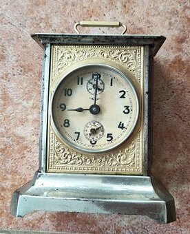 krásný starožitný budík Joker