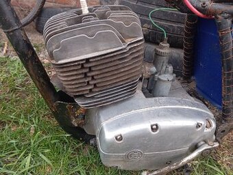 Motor čz175