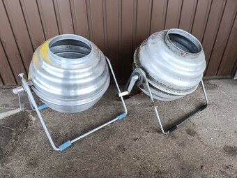 Stará ruční hliníková pračka