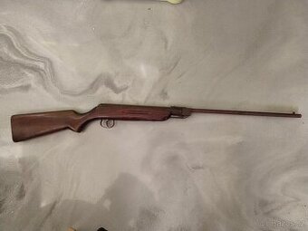 vzduchovka, vojenská raketa, zásobníky