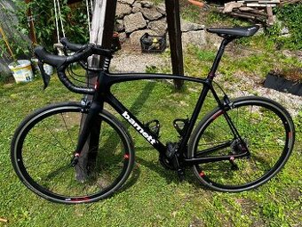 Silniční kolo Barnett - stavba