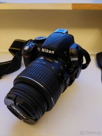 Nikon D3100 + objektiv a příslušenství