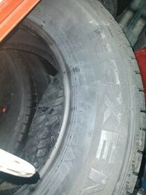 Nové zátěžové zimní pneu 215/70r16c - 1