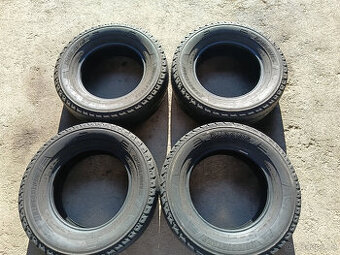 Dodávkové pneumatiky Bridgestone DURAVIS 215/70 R15