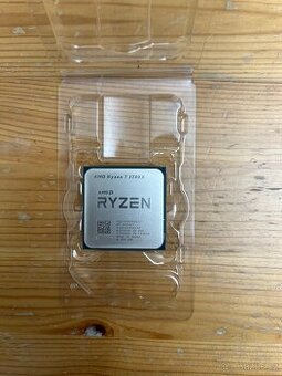 AMD Ryzen 7 3700X 8/16Core Socket AM4 Funkční,Záruka