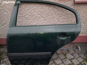 Zadní levé dveře Octavia 1