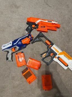 NERF blastery + zásobníky – Stryfe, Recon MKII, Disruptor