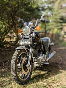 Yamaha XV750