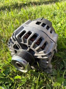 Alternátor Audi A6, 2621145E,TOP stav,originál